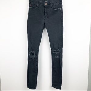 Hudson || Distressed Jeans Size 25